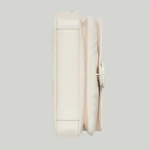 GUCCI GG Marmont Matelassé Shoulder Bag - White Leather