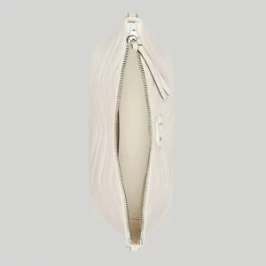 GUCCI GG Marmont Shoulder Bag - White Leather