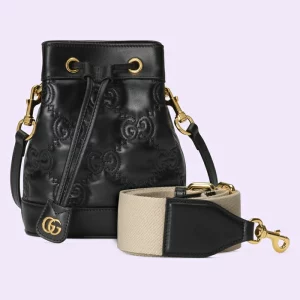 GUCCI GG Matelassé Bucket Bag - Black Leather